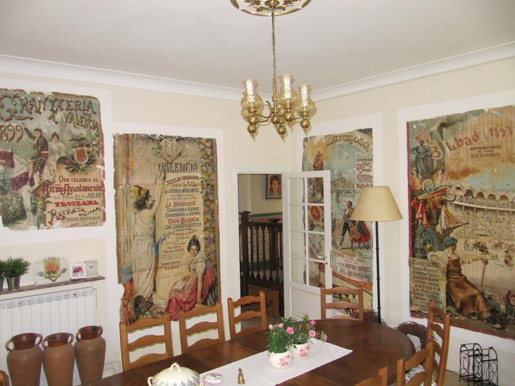 Domaine La Rose Bed and Breakfast Caylus Buitenkant foto